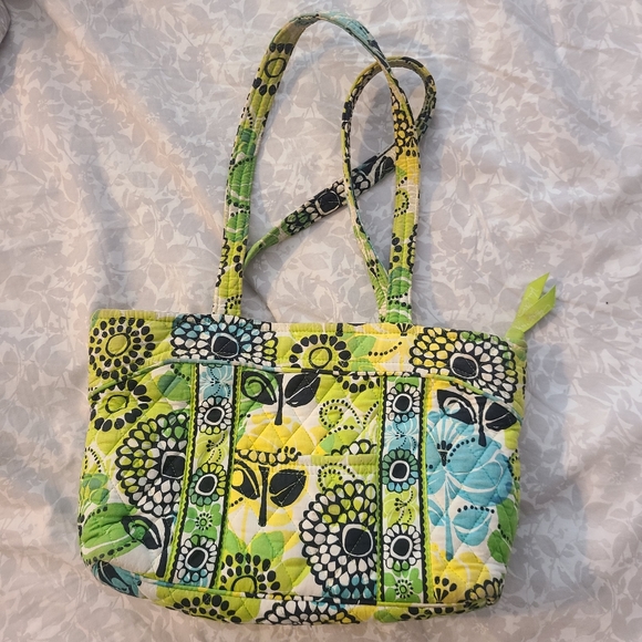 Vera Bradley purse - Picture 1 of 3